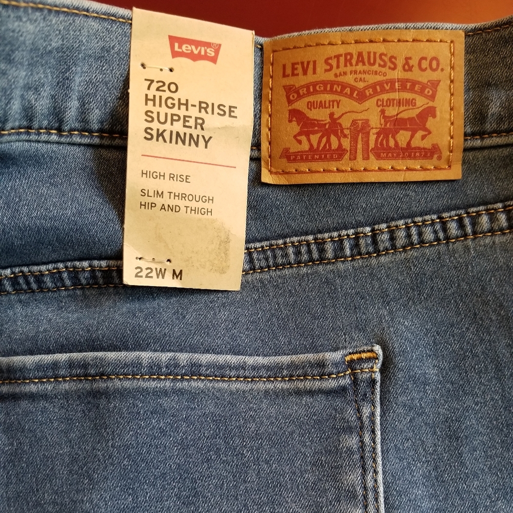 Levi's 720 HIGH RISE SUPER SKINNY WOMEN'S JEANS (PLUS SIZE) NWT